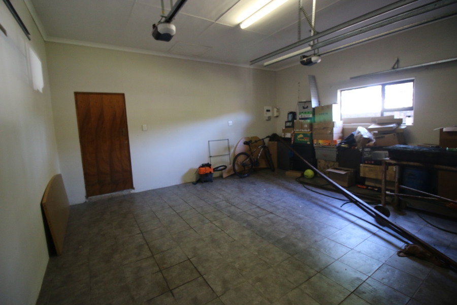4 Bedroom Property for Sale in Dorchester Heights Eastern Cape